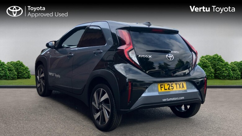 Toyota Aygo X 1.0 VVT-i Edge 5dr Petrol Hatchback